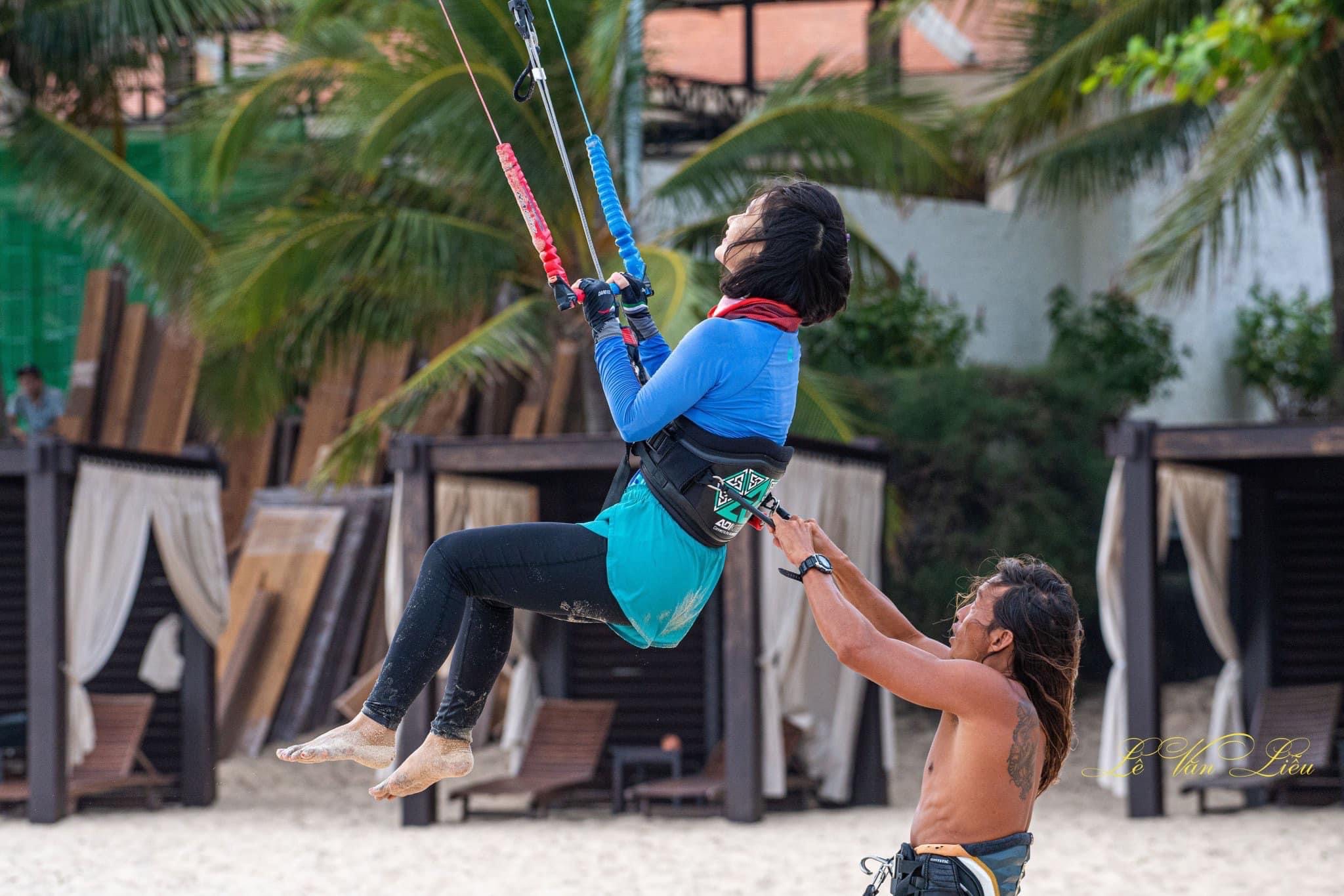 Kitesurf Lessons Mui Ne